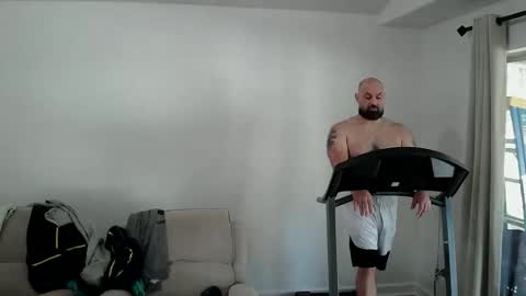 Snapshot of munchies420 chatting on March 2026 01:44:02 PM Bearded online show from March 2026 01:44:02 PM