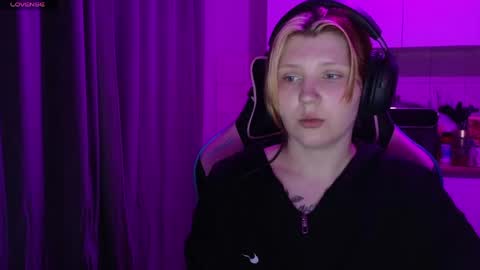 Snapshot of mura_muur chatting on May 2026 02:55:02 PM Milana online show from May 2026 02:55:02 PM