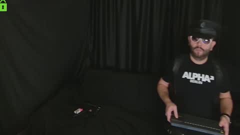 MasterBros online show from December 2025 10:04:01 PM