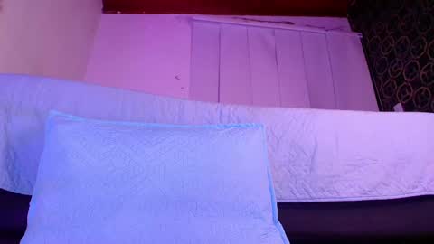 Tell me Sofi  online show from March 2025 03:21:02 AM