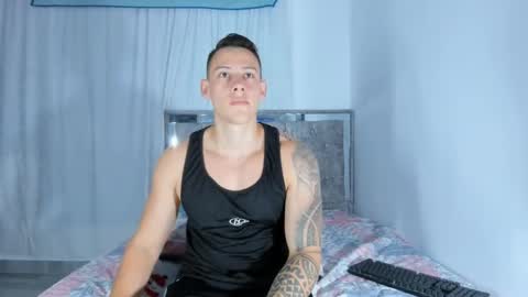 muscle_king_cum online show from January 2025 12:32:02 PM