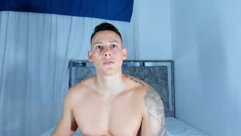 muscle_king_cum online show from January 2025 03:29:02 PM