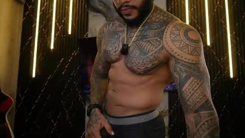 Snapshot of muscle_man19 chatting on May 2026 05:36:02 AM Nick online show from May 2026 05:36:02 AM