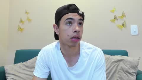 muscle scott online show from October 2025 12:00:02 PM