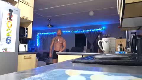 Snapshot of muscledaddy69s chatting on December 2025 01:24:02 AM muscledaddy69s online show from December 2025 01:24:02 AM