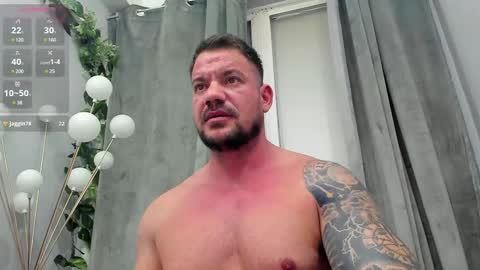 MuscleMonster31 online show from February 2025 06:58:02 AM