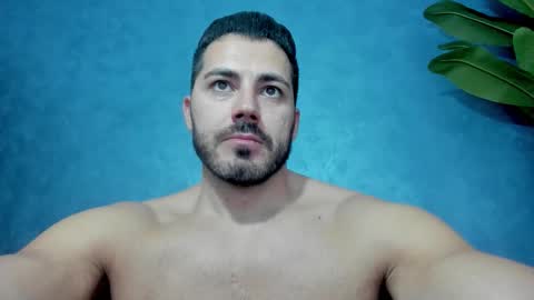 muscularmaster onlyfans online show from November 2025 10:15:01 AM