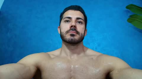 Snapshot of muscularmaster chatting on June 2026 09:50:02 PM muscularmaster onlyfans online show from June 2026 09:50:02 PM