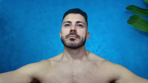 Snapshot of muscularmaster chatting on June 2026 09:31:01 PM muscularmaster onlyfans online show from June 2026 09:31:01 PM