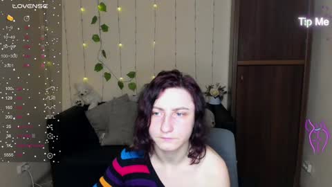 Jenya online show from January 2025 05:18:02 AM