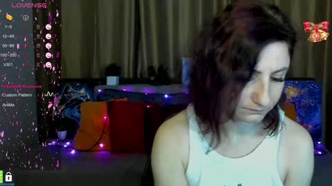 Jenya online show from February 2025 07:00:01 PM