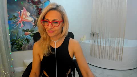 Diana online show from January 2025 05:54:01 PM