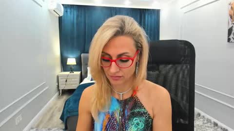 Diana online show from March 2025 02:37:02 PM