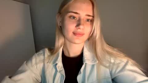 Snapshot of musescorner chatting on December 2025 05:32:01 PM musescorner online show from December 2025 05:32:01 PM