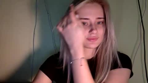 Snapshot of musescorner chatting on January 2026 08:01:01 PM musescorner online show from January 2026 08:01:01 PM