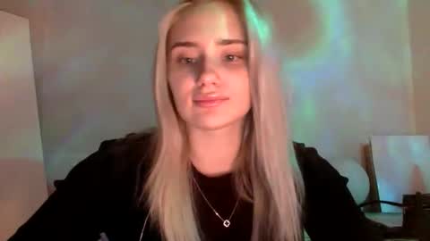 Snapshot of musescorner chatting on February 2026 03:32:01 PM musescorner online show from February 2026 03:32:01 PM