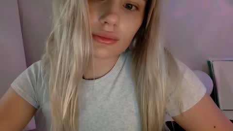 musescorner online show from June 2026 03:27:02 PM