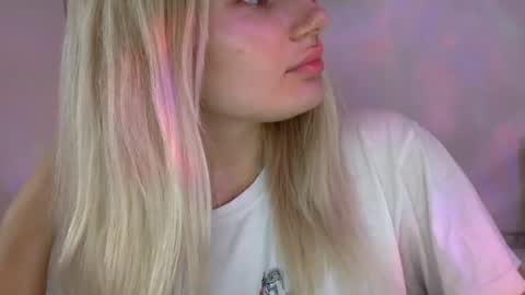 musescorner online show from July 2026 04:23:01 PM