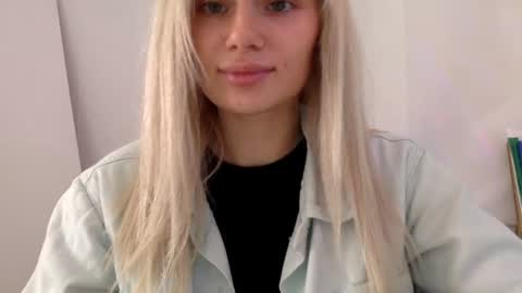 musescorner online show from July 2026 11:14:01 AM
