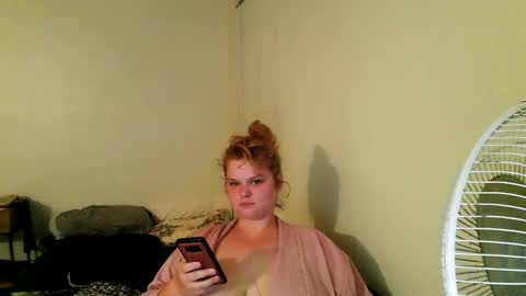 mushymummy000 online show from October 2025 12:24:02 PM