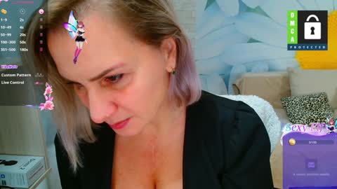 Lana online show from January 2025 08:11:02 AM