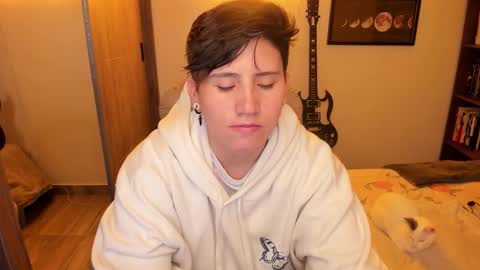 VALENTINA Luna  online show from November 2025 03:45:01 AM