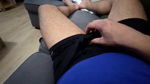 Muybien online show from April 2026 11:04:01 PM