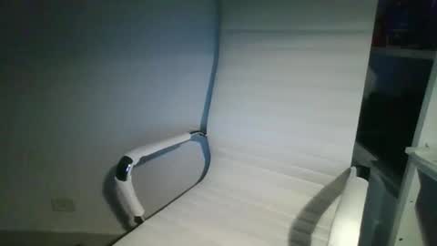 muzungu5 online show from April 2026 08:12:02 PM