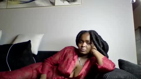 Snapshot of mwana69 chatting on April 2026 11:35:02 PM mwana69 online show from April 2026 11:35:02 PM