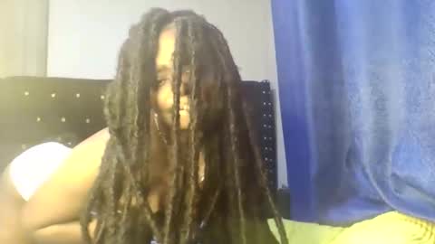 Snapshot of mwana69 chatting on June 2026 12:11:01 AM mwana69 online show from June 2026 12:11:01 AM
