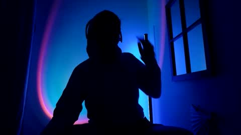 Mx. Anouk Divine online show from October 2025 04:34:02 AM