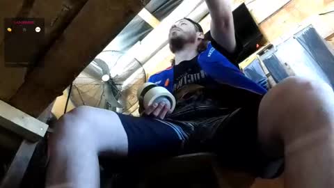 Maty online show from October 2025 04:17:01 PM