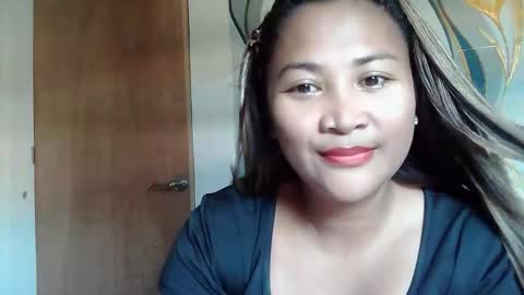 mia online show from April 2026 02:44:01 AM