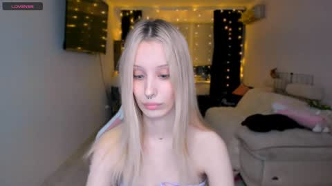 Snapshot of my_dia chatting on January 2025 03:50:01 PM Diana online show from January 2025 03:50:01 PM