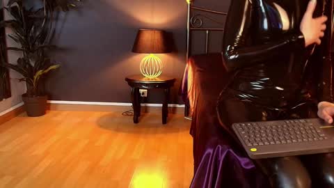 Maite online show from January 2025 03:08:02 PM