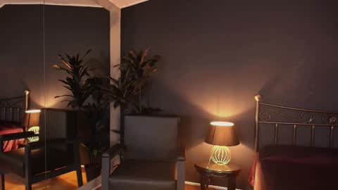 Maite online show from March 2025 12:30:02 PM