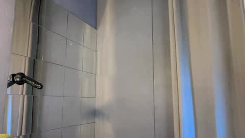 Snapshot of my_other_half chatting on October 2025 06:00:01 AM Serena online show from October 2025 06:00:01 AM