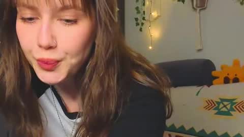  PARIS   online show from December 2024 11:20:02 PM