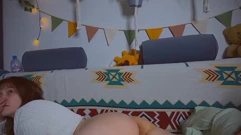  PARIS   online show from February 2025 10:03:02 PM