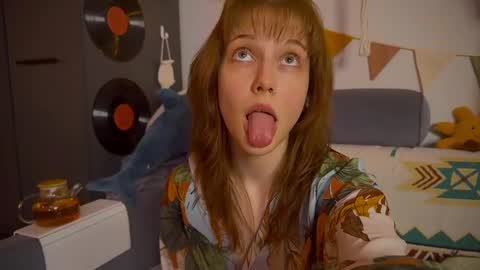  PARIS   online show from March 2025 06:33:01 PM