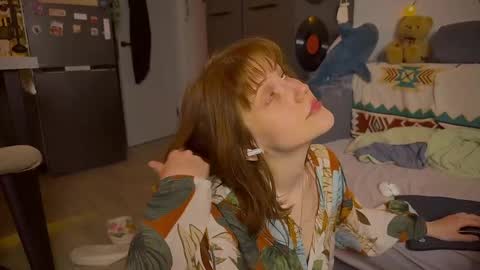  PARIS   online show from March 2025 09:35:01 PM