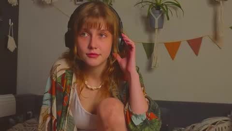  PARIS   online show from September 2025 01:08:02 AM