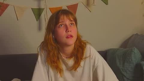  PARIS   online show from October 2025 10:18:02 PM