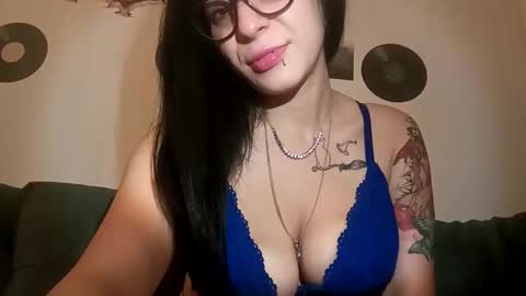 Mya online show from September 2025 03:24:02 PM