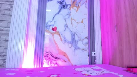 mybonnieandclyde303av online show from April 2026 02:20:02 AM