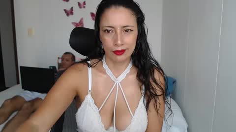 mary and charlie online show from January 2025 10:28:01 PM