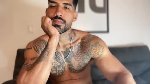 Myke esthetic online show from January 2025 12:22:01 AM