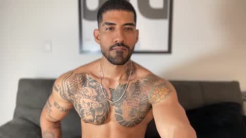 Myke esthetic online show from February 2025 01:43:02 AM