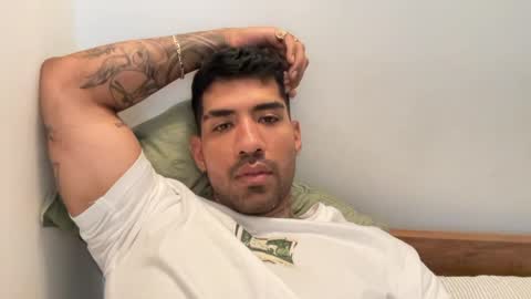 Myke esthetic online show from April 2026 08:06:02 PM