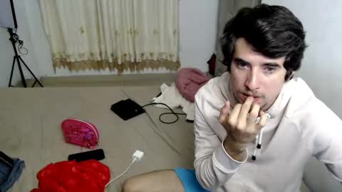 mike online show from September 2025 01:29:01 AM